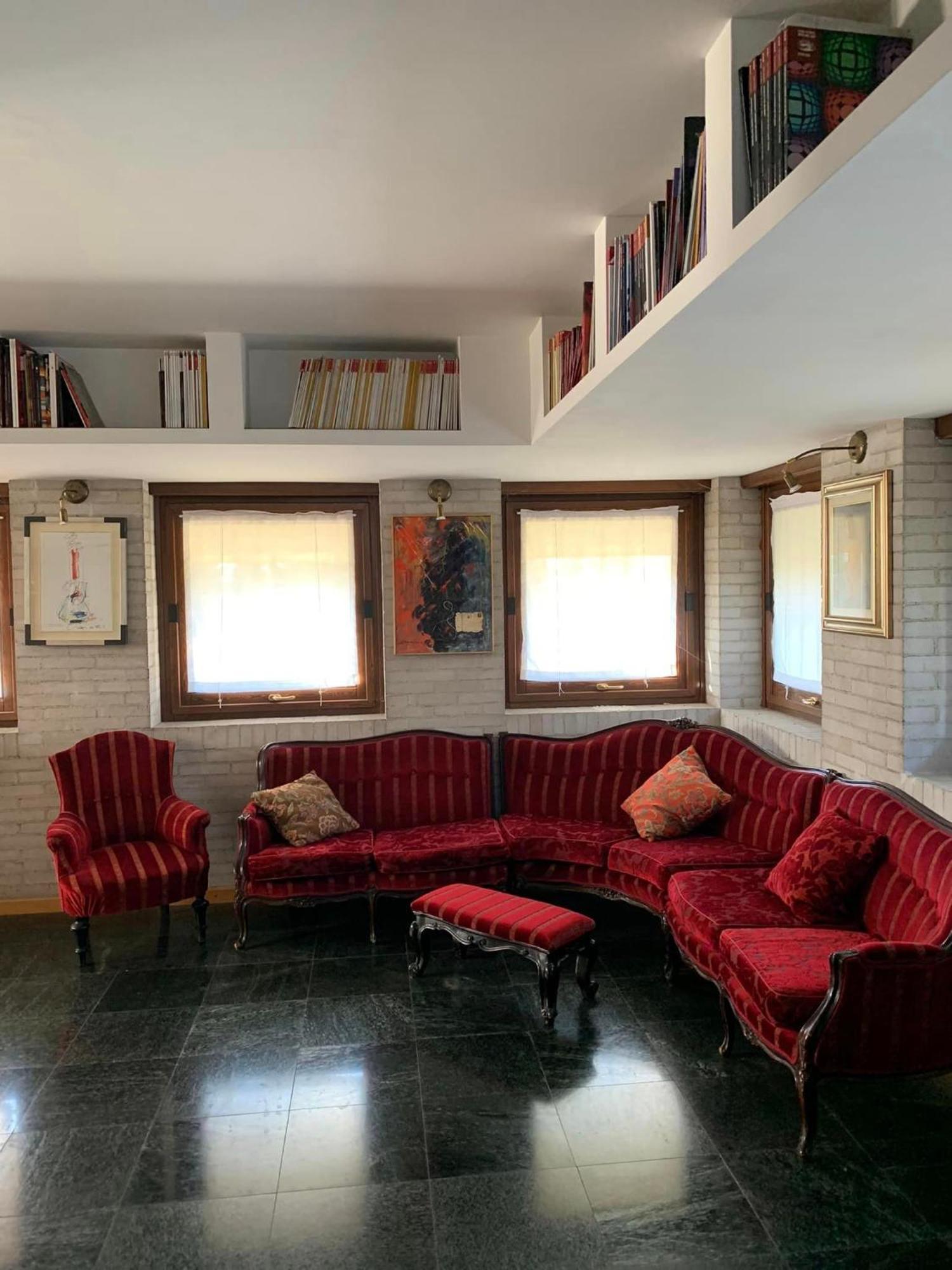 Вилла La Casa Dei Nonni Di Leini' Экстерьер фото